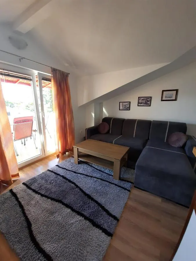 Apartments Ivano Trogir